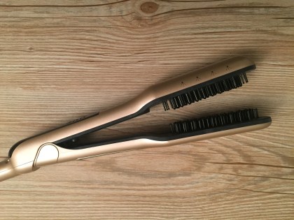 Brosse lissante vapeur